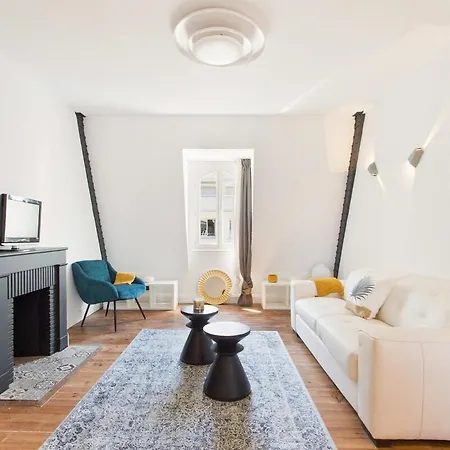 - Clemenceau - Centre -