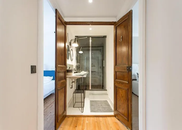 - Clemenceau - Centre - *