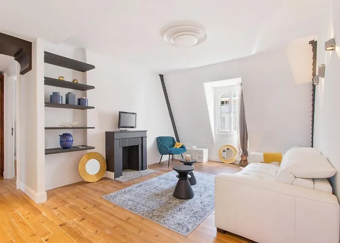 - Clemenceau - Centre - *